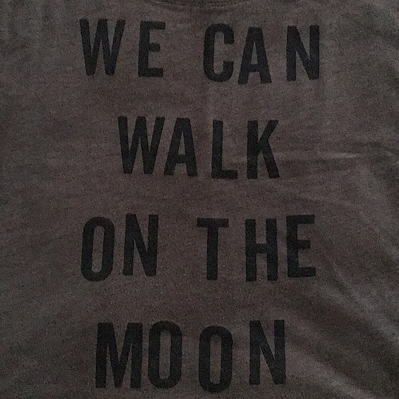 T shirt - Picture 2 of 4